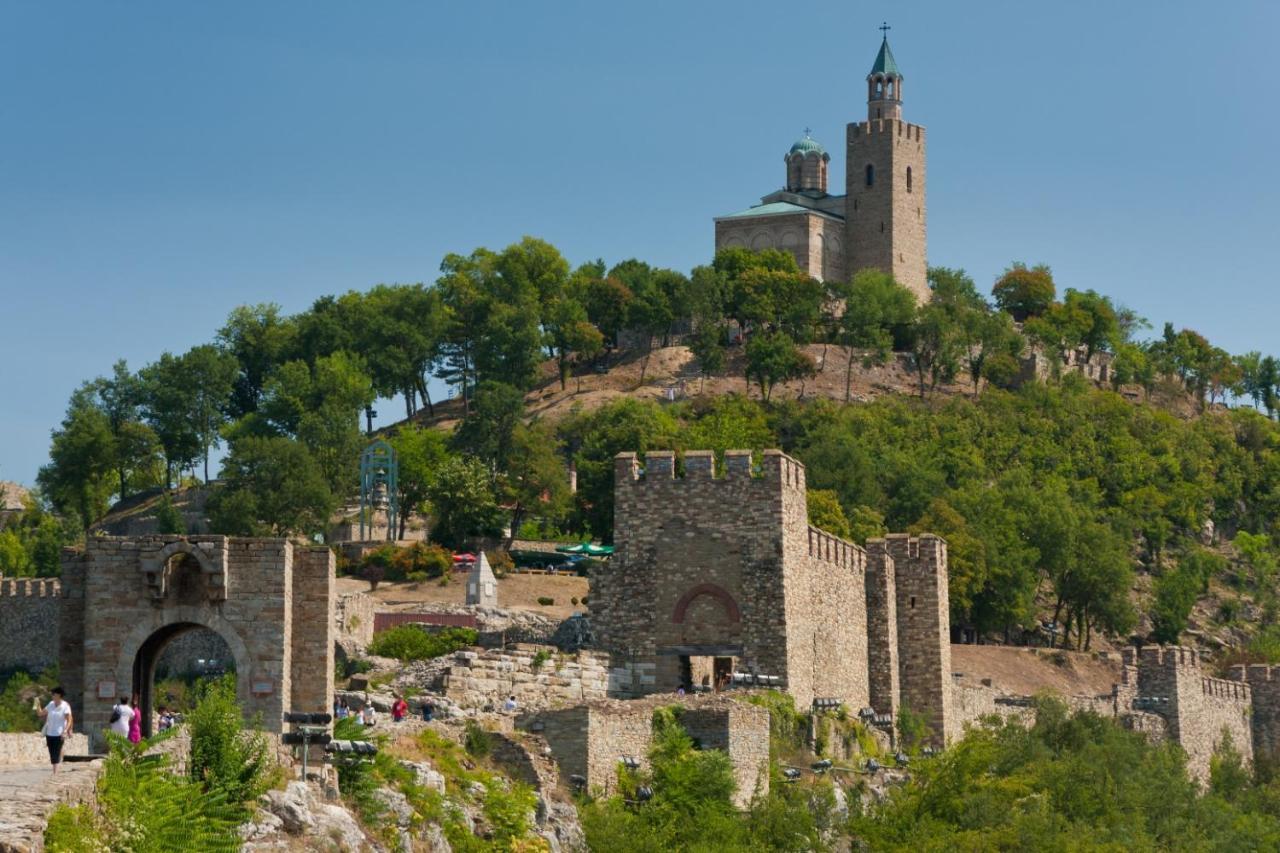 Апартамент Лукс Царевец-Център Veliko Tarnovo Ngoại thất bức ảnh
